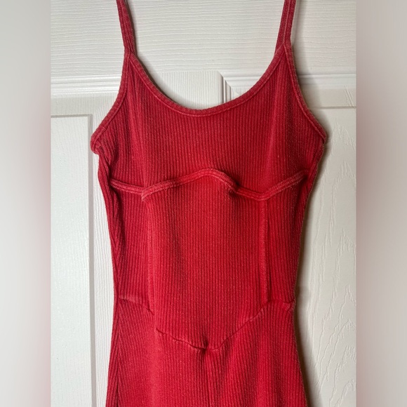 Red Corset Romper / Fashion Nova - Picture 3 of 6